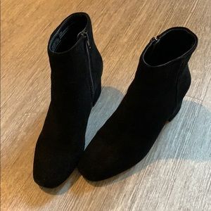 Black booties- Steve Madden